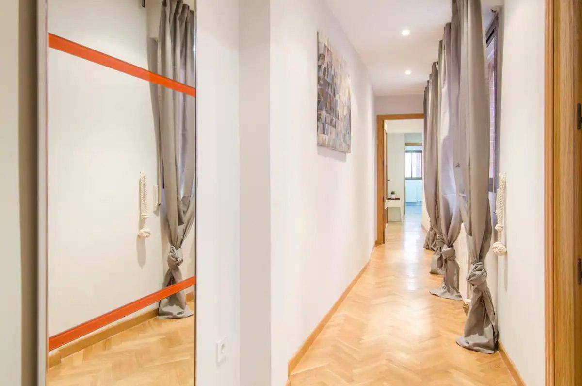 Bright & Spacious- City Center- 2Rooms-2Bathrooms Madrid Bagian luar foto